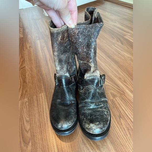Frye Boots Distressed Leather Veronica Women’s Size 7 - Picture 13 of 16